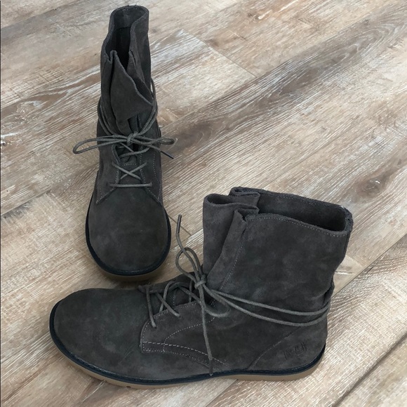 Dirty Laundry Grey Suede Boot - Picture 2 of 3